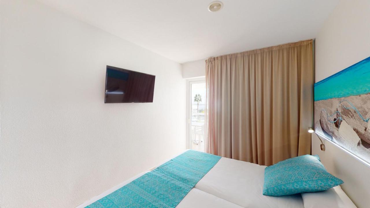 Aparthotel Tropic Garden Santa Eularia des Riu Dış mekan fotoğraf