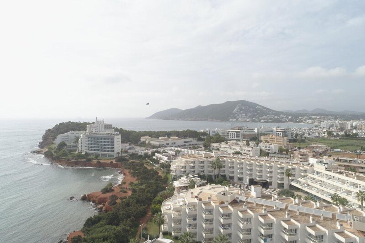 Aparthotel Tropic Garden Santa Eularia des Riu Dış mekan fotoğraf