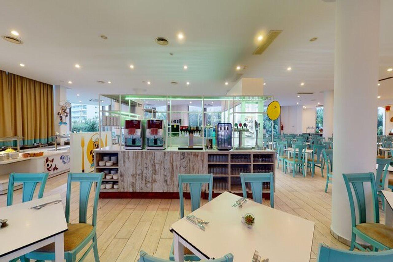 Aparthotel Tropic Garden Santa Eularia des Riu Dış mekan fotoğraf