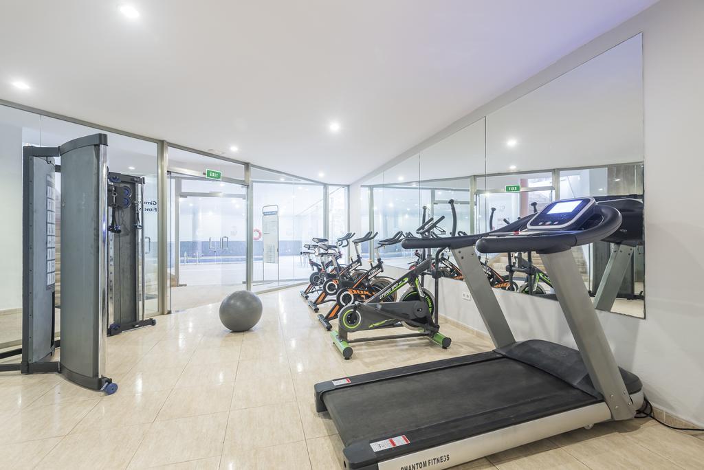 Aparthotel Tropic Garden Santa Eularia des Riu Dış mekan fotoğraf