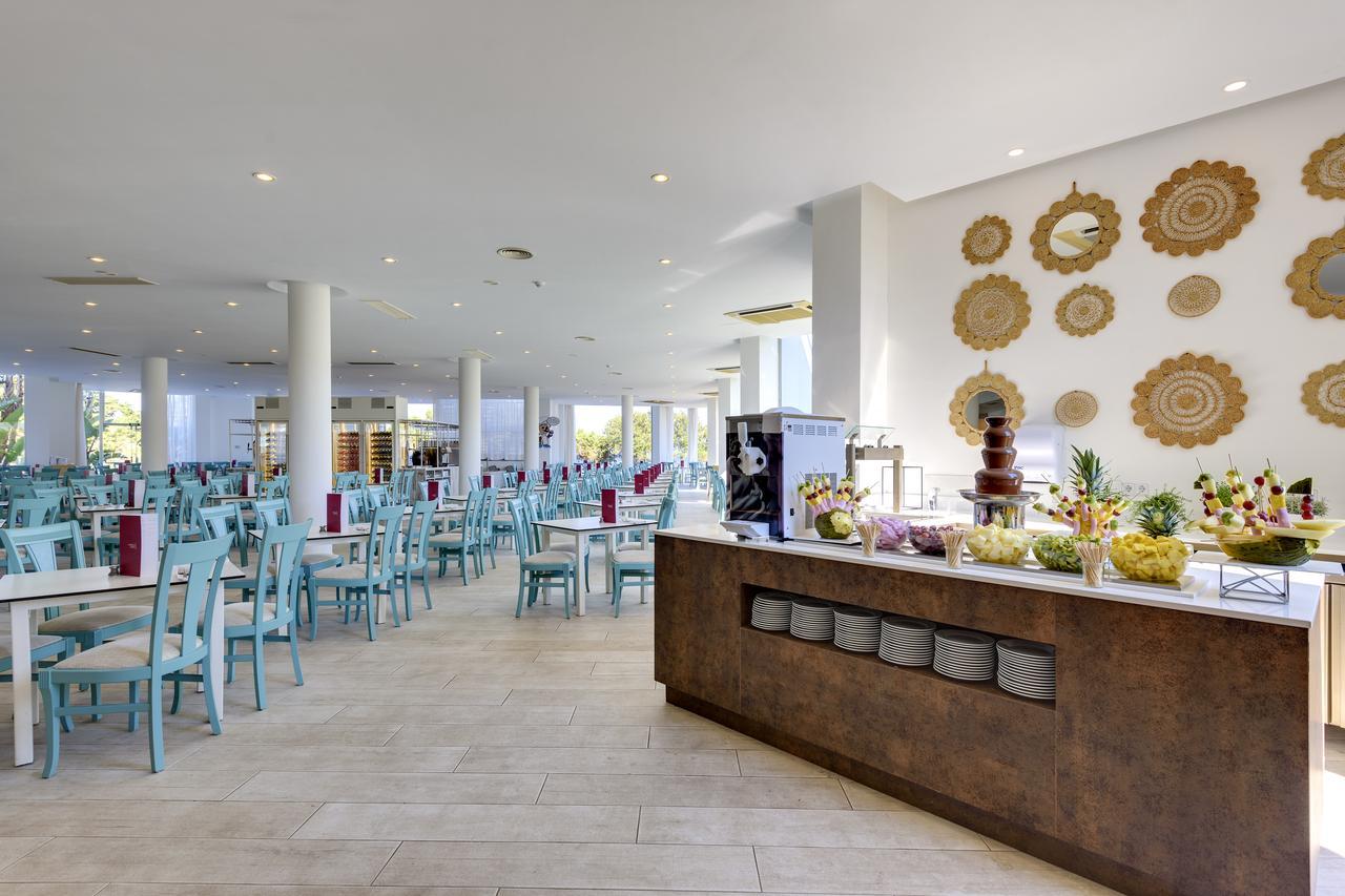 Aparthotel Tropic Garden Santa Eularia des Riu Dış mekan fotoğraf