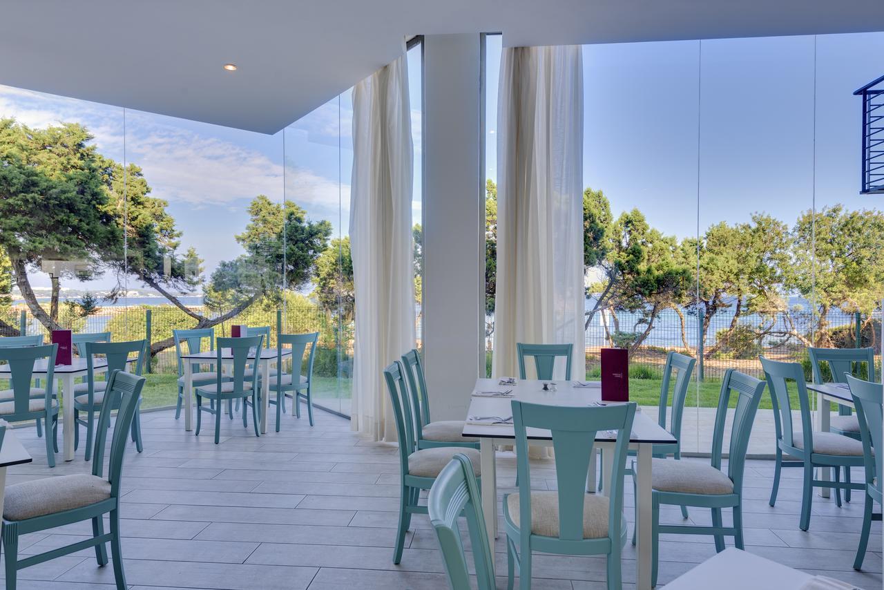 Aparthotel Tropic Garden Santa Eularia des Riu Dış mekan fotoğraf
